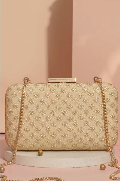 Inaya box clutch- Gold